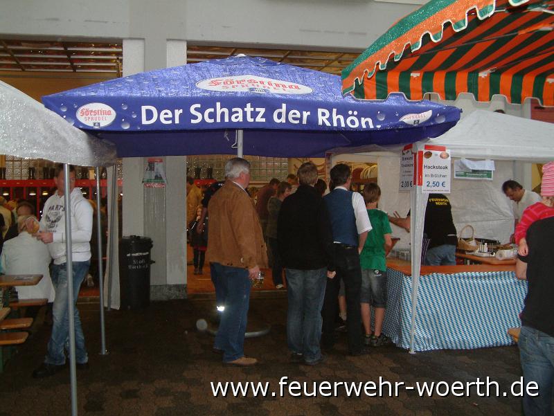 2011-04-30 Maibaumaufstellung (42).JPG